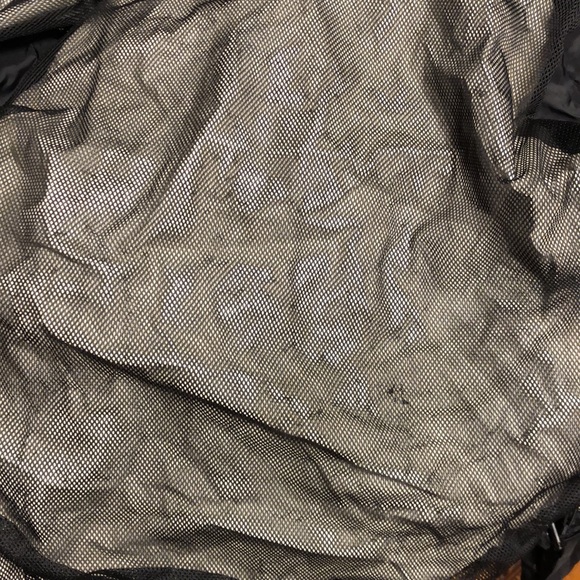 Black north face Hyvent rain jacket with hood and mesh pocket on front - Picture 6 of 8